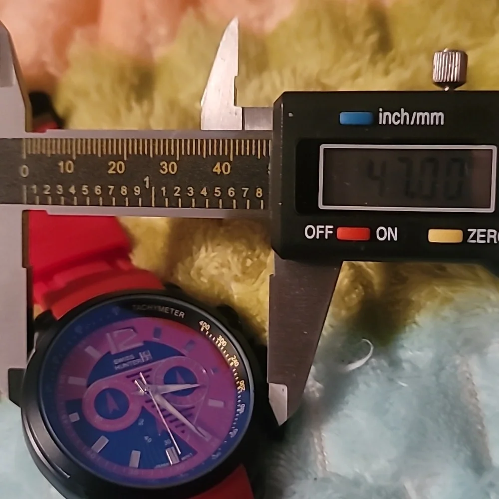 Swiss Hunter‎ Watch SH2469 Red Silicone Band
